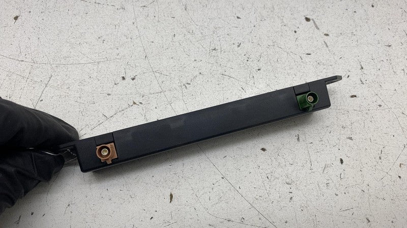 68306857AA ⭕ 17-23 Chrysler Pacifica WiFi Antenna Computer Control Unit Module 68306857AA