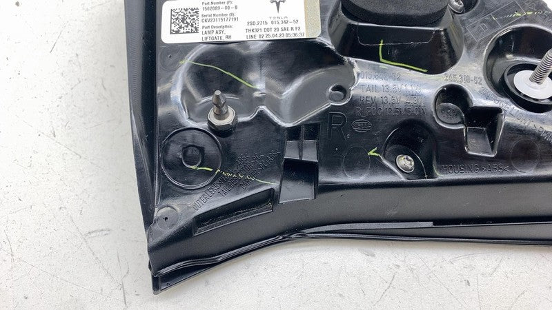 ⭕ 2020-2024 Model Y Rear Right Inner Taillight LED Tail Lamp 4-Pin 150