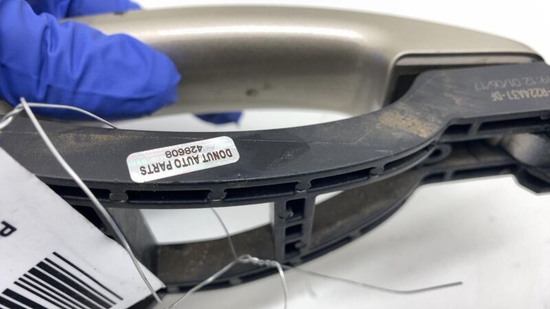 DM51-R224A37-DF 2013-2018 Ford C-Max Front Driver Side Exterior Outside Door Handle Left Gold GN