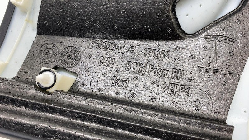 ⭕ 2024-2025 Tesla Model 3 Right B-Pillar Middle Trim Cover Panel RH 17