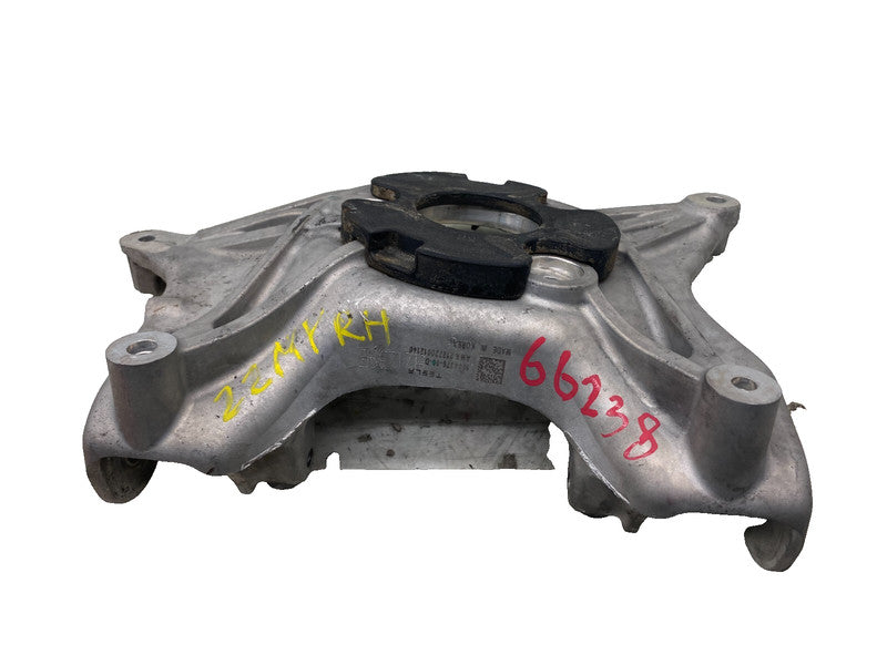 104437600D ⭕ 2017-2023 Tesla Model 3 Y Front Right Upper Strut Mount Bracket 1044376-00-D