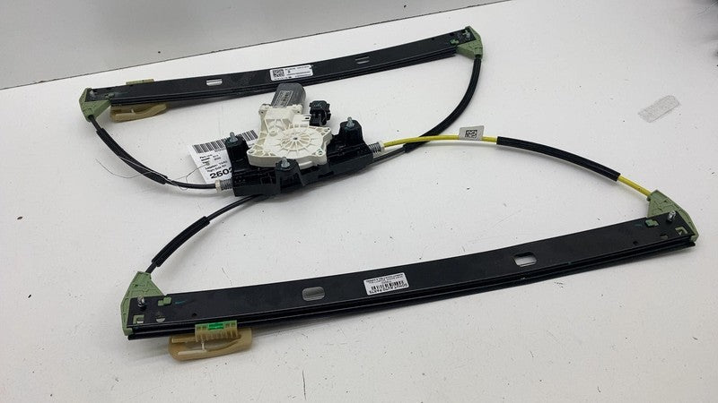 PT00009558-H ⭕ 22-24 Rivian R1T R1S Front Door Window Regulator & Motor Right RH PT00009558-H