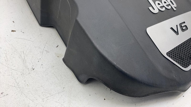 04861821AB ⭕ 2012-2018 Jeep Wrangler 3.6L V6 Engine Cover Trim Panel OEM 04861821AB