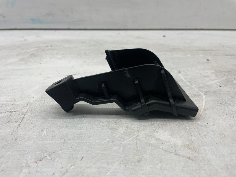 155537700B ⭕ 20-24 Model Y Passenger Rocker Panel Bracket Clip Support Right 1555377-00-B