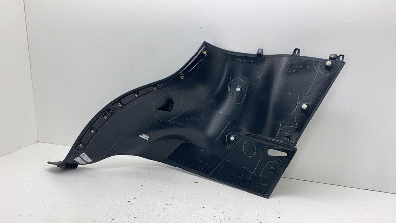 ⭕ 16-20 Model X Rear Left C-Pillar Lower Trunk Finisher (5-Seater) 108