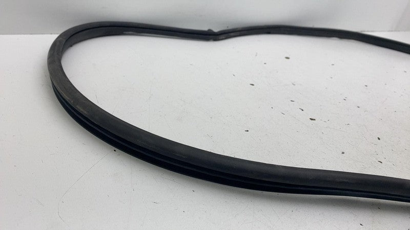 ⭕ 2023-2025 Toyota Prius Rear Right Side Door Body Weatherstrip Rubber