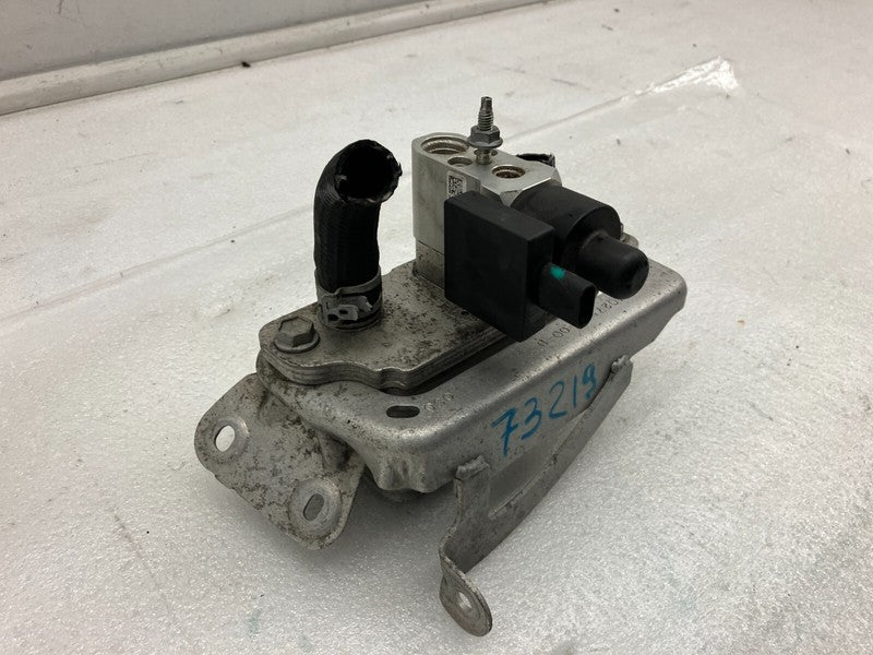 103735700C ⭕ 2016-2020 Tesla Model S Battery Cooler Heat Exchanger Chiller EXV 1027569-00-D