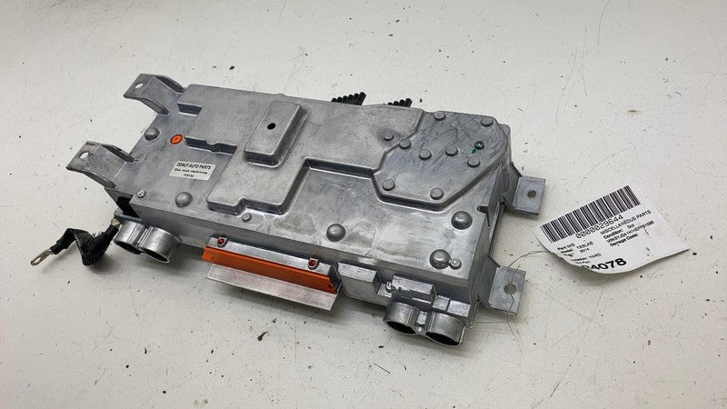 103302012D ⭕ 12-15 Tesla Model S MS Rear High Voltage Junction Box Lid Gen2 1033020-12-D