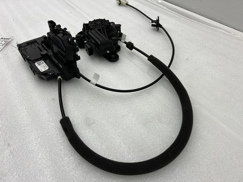 P11 C64040 03 ⭕22-24 Air Grand Touring Rear Passenger Side Door Lock Latch Right P11-C64040-03