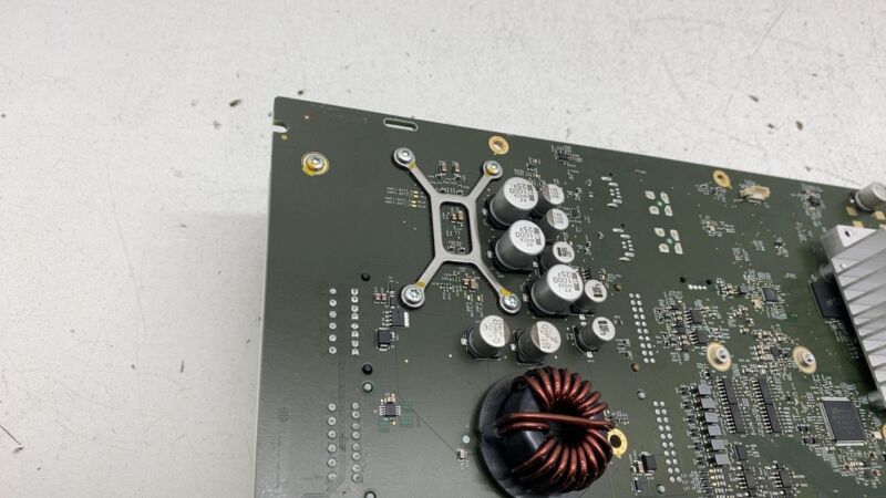 2012-2015 Tesla Model S Media Control CPU Motherboard Fused Connectivity Card