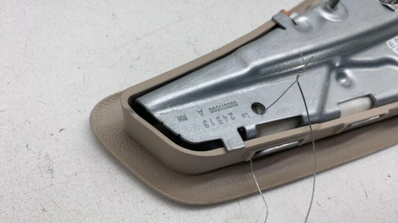 605011000 ⭕ 2010-2016 Mercedes E350 W212 Front Right Seat Upper Cover Panel Trim 605011000