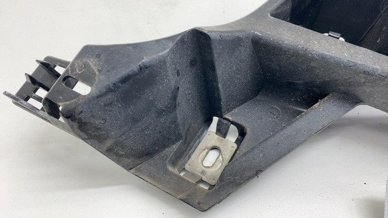 A1668805803 2016-2018 Mercedes-Benz GLE350 Rear Passenger Bumper Mount Support Bracket Right