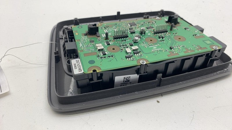 ⭕ 19-25 Chevrolet Silverado 1500 Roof Overhead Console Dome Light w/ SOS Switch