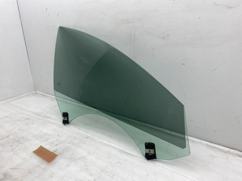 43R-004530 ⭕ 17-19 Tesla Model 3 Front Passenger Door Window Glass Right RH (Single Pane)