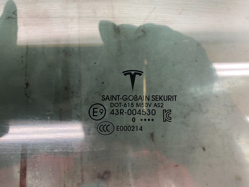 E9 43R-004530 ⭕2016-2020 Tesla Model X MX Front Driver Side Door Window Glass Left LH Assembly