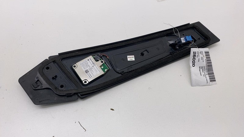 110044100E 2017-2023 Tesla Model 3 Right B-Pillar Applique Glass Trim Molding 1100441-00-E