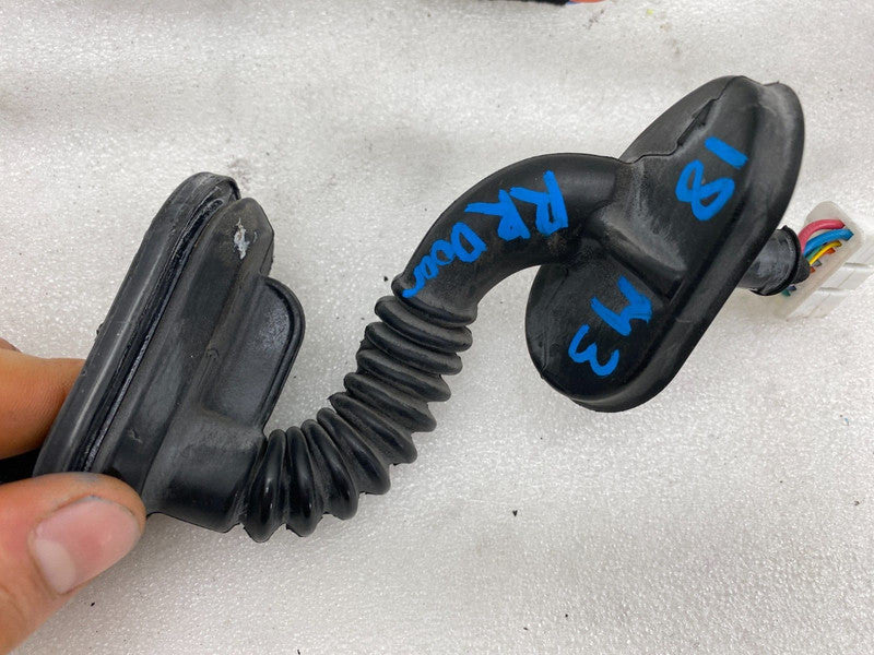 206796600A ⭕ 2017-2019 Tesla Model 3 Rear Door Wiring Harness Cable Wire Right 2067966-00-A