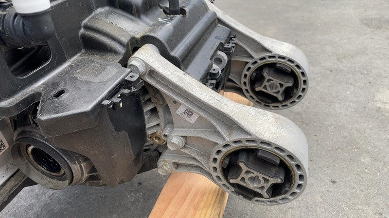 ⭕ 22-23 Rivian R1T R1S Electric Engine Rear Drive Unit Quad Motor PT00