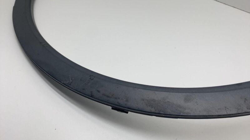 7P5853828D 2011-2014 Porsche Cayenne Rear Passenger Wheel Arch Fender Flare Molding Right