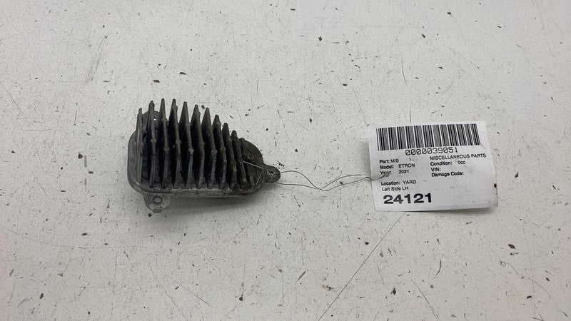 ⭕ 2019-2023 Audi E-Tron Quattro Left Headlight LED Converter Module Assembly OEM