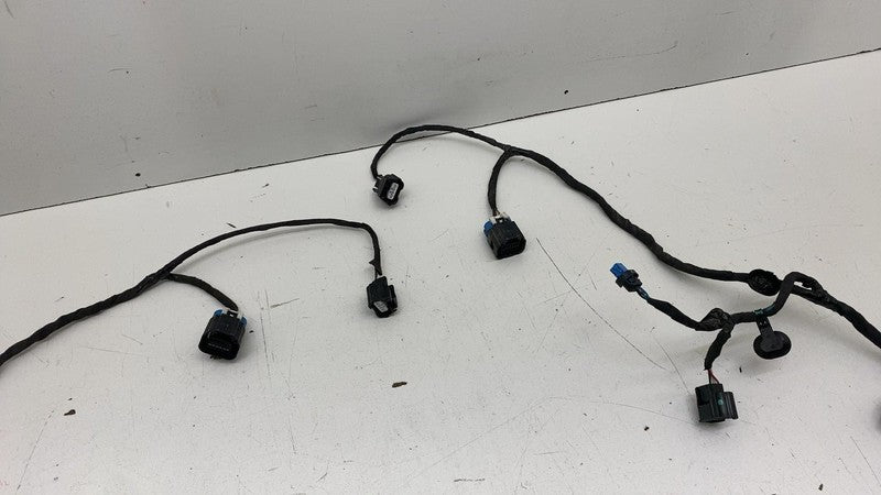 PT00568004B ⭕ 2025 Rivian R1S Rear Bumper Fascia Wire Wring Harness Connector PT00568004-B