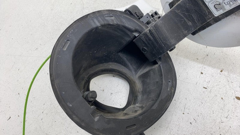 ⭕ 2013-2018 Ford C-Max Fuel Tank Side Filler Pocket Door Lid Flap Cover Panel