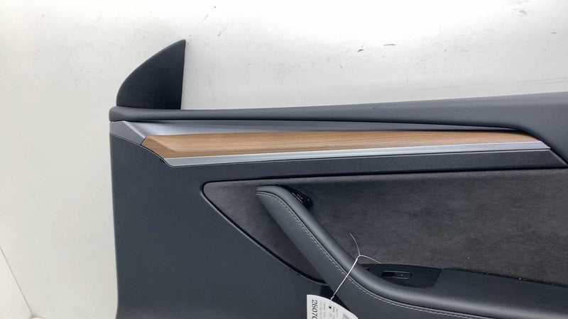 1997295-00-E ⭕ 2020-2024 Tesla Model Y Front Door Panel Trim Card Cover Right RH 1997295-00-E