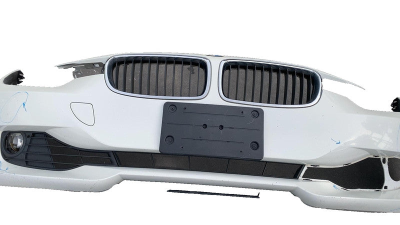 ⭕ 2012-2015 BMW 3 Series 320i Front Bumper Cover Fascia Panel Assembly