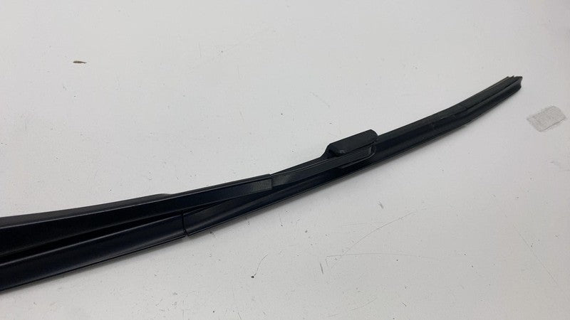 ⭕ 2022-2024 Rivian R1T R1S Front Driver Side Windshield Wiper Arm & Blade Left
