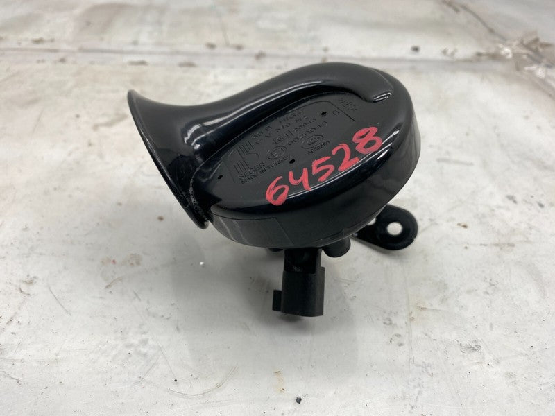 E1 0020046 ⭕ 2012-2020 Tesla Model S MS Seger High Pitch Tone Horn 12V 510 Hertz w/ Bracket