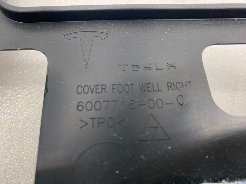 1009478 00 C ⭕ 2012-2020 Tesla Model S MS Right Footwell Under Dash Cover Panel 1009478-00-C