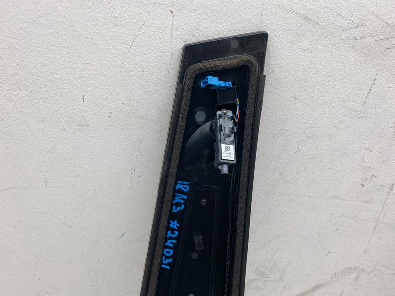 110044100C ⭕ 17-23 Tesla Model 3 Right B-Pillar Applique Glass Trim w/ Camera 1100441-00-C