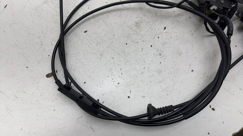 ⭕17-23 BMW 540i Front Hood Latch Latch Lock Actuator w/ Cable Assembly