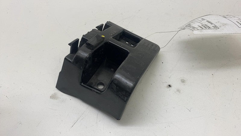 ⭕ 2020-2023 Tesla Model Y MY Passenger Taillight Tail Lamp Bracket Rig