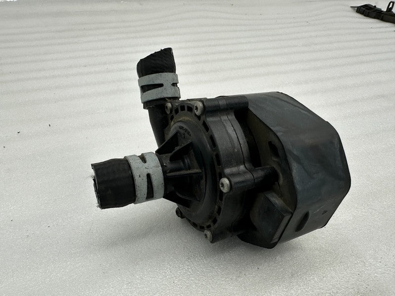 1035348 00 F ⭕ 16-20 Model S Front Auxilliary Electric System Coolant Pump OEM 1035348-00-F