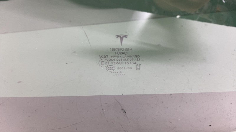 ⭕ 24-25 Model 3 Front Middle Panoramic Sun Moon Roof Window Glass 1587