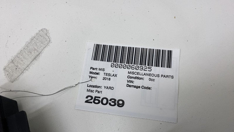 ⭕ 2016 2017 2018 2019 2020 Tesla Model X Rear Floor Panel Bench Track 