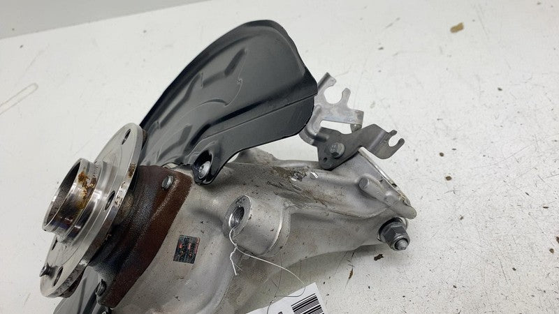Knee Assembly VOLKSWAGEN ID4 Left 25