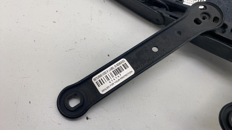 2468200244 ⭕ 14-15 Mercedes-Benz B Electric Drive Front Driver Wiper Arm Left A2468200244