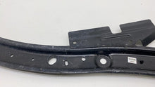 2013-2018 Ford C-Max Engine Mounting Bracket Beam Mount Support Assembly