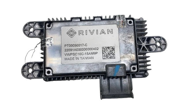 ⭕ 2022 Rivian EDV-700 Wireless Charging Pad Module VWPSC10C-15AM9P PT00050017-C