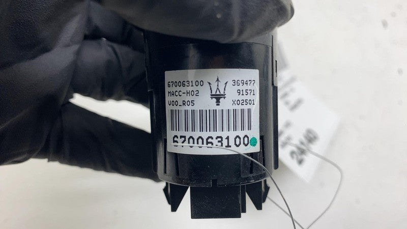 ⭕ 2017-2020 Maserati Levante Dash Instrument Panel Center Analog Clock