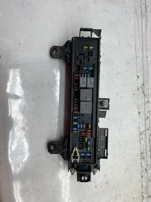 16-20 Model S Front Efuse Frunk Fuse Relay Junction Box Module Unit 1094405-00-D