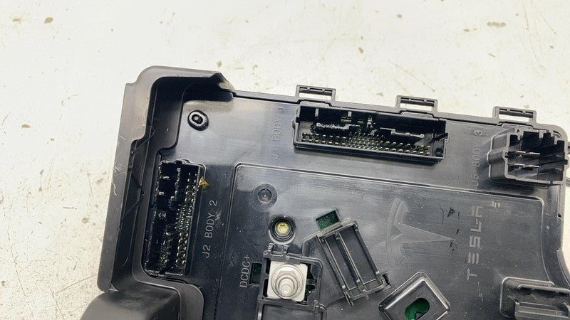 ⭕ 17-20 Model 3 Right Low Voltage LV Controller Electronic Module 1100