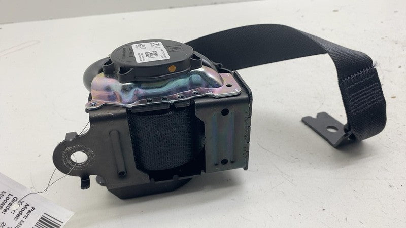 ⭕ 20-24 Model Y MY Rear Left or Right 2nd Row Seat Belt & Retractor 16