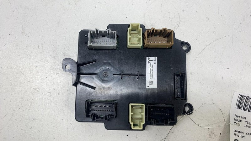 ⭕2016-2020 Tesla Model X Rear Falcon Controller Door Control Module 10