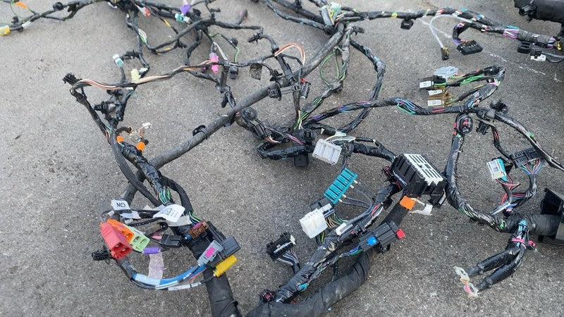 ⭕ 2022 Rivian EDV-700 Amazon Van Body Chassis Wiring Harness Cable C10