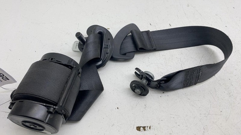 PT00003668-L ⭕ 2022-2025 Rivian R1S Rear Right Side 3rd Row Seat Belt Retractor PT00003668-L