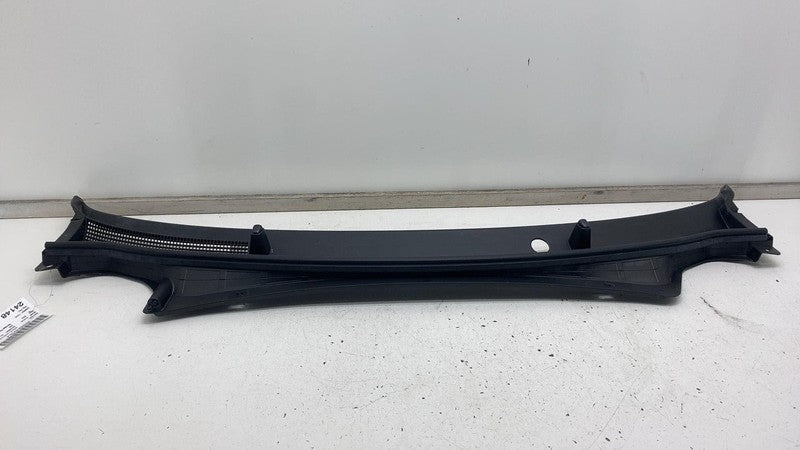 ⭕ 2024 Kia EV6 Windshield Wiper Cowl Panel Cover Grille Assembly 86150