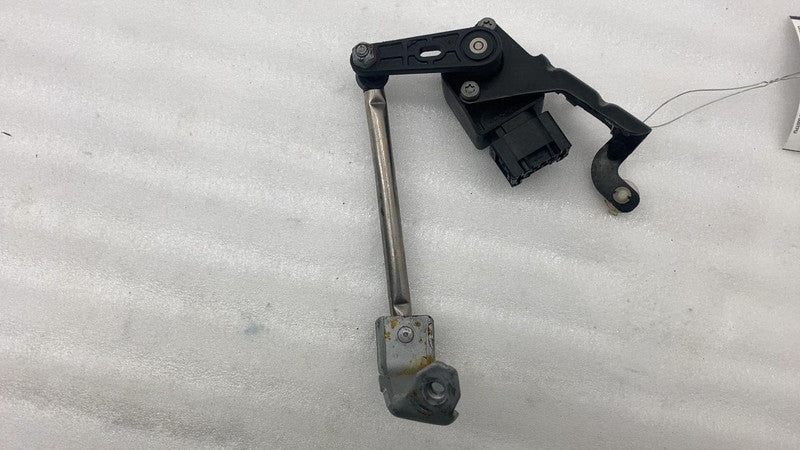 ⭕2022-2024 Lucid Air Front Suspension Height Level Sensor Assembly P11